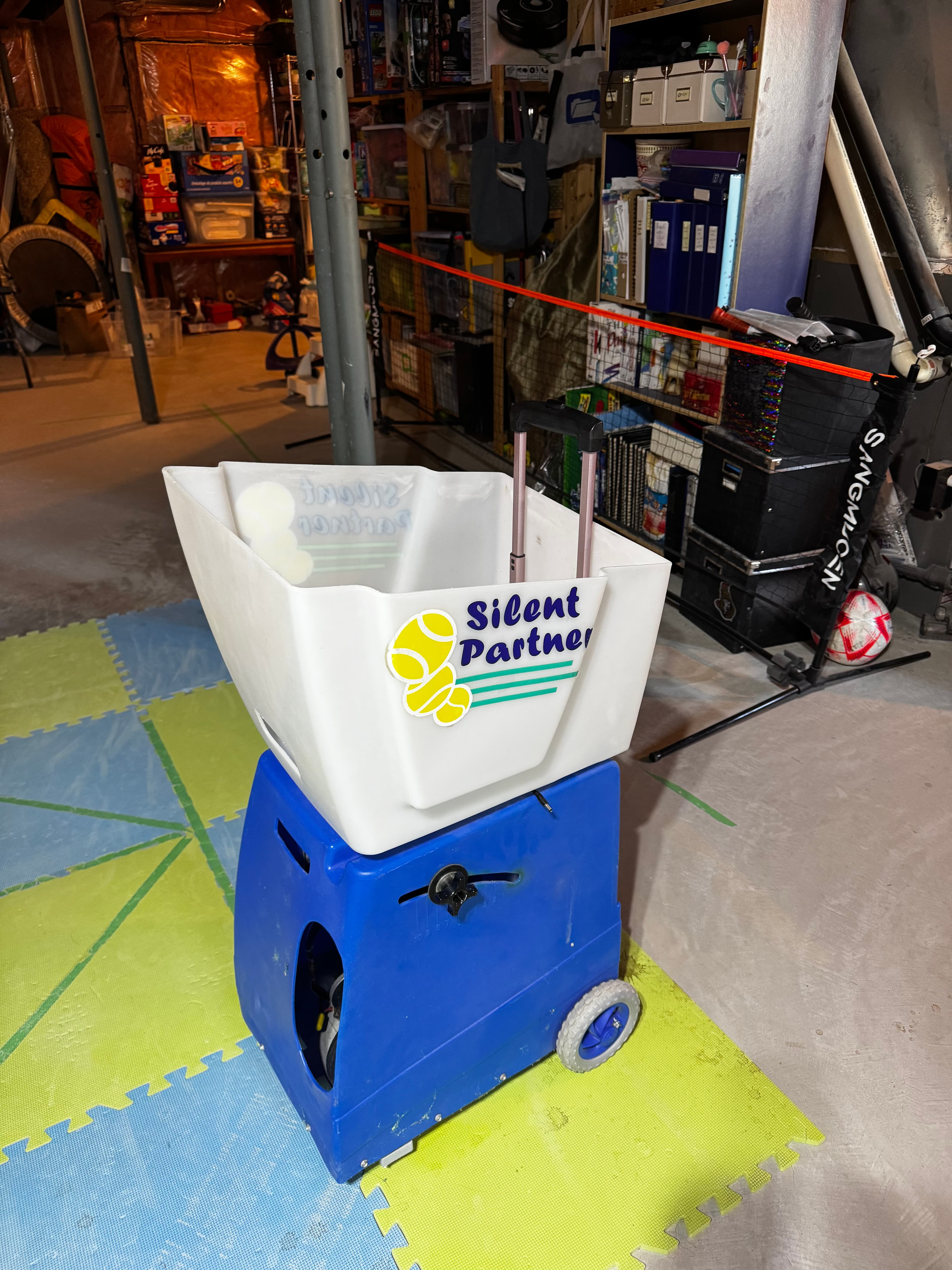Silent Partner Tennis Ball Machine + Hopper + 30 Balls 2